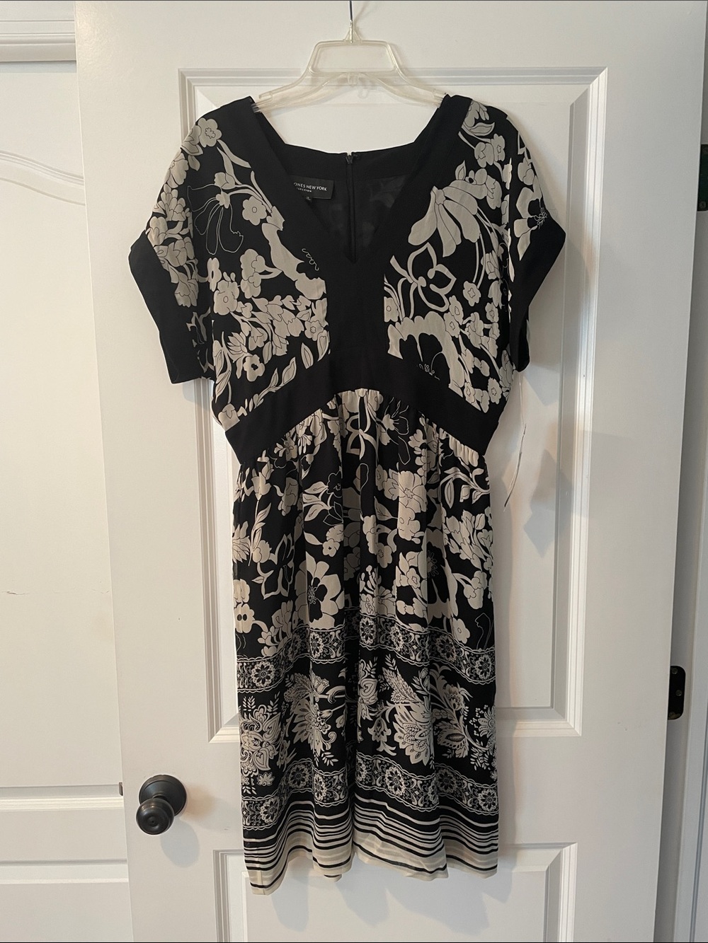 Black and Cream Floral V-Neck Women's Dress 100% silk
